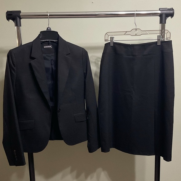 Black Suit Mini Skirt Set - Picture 1 of 3